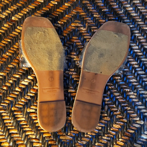 Gold Bella Luna slides - Picture 2 of 3